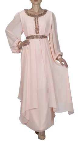 woman wearing baby pink colour chiffon kaftan embroidered with crystals